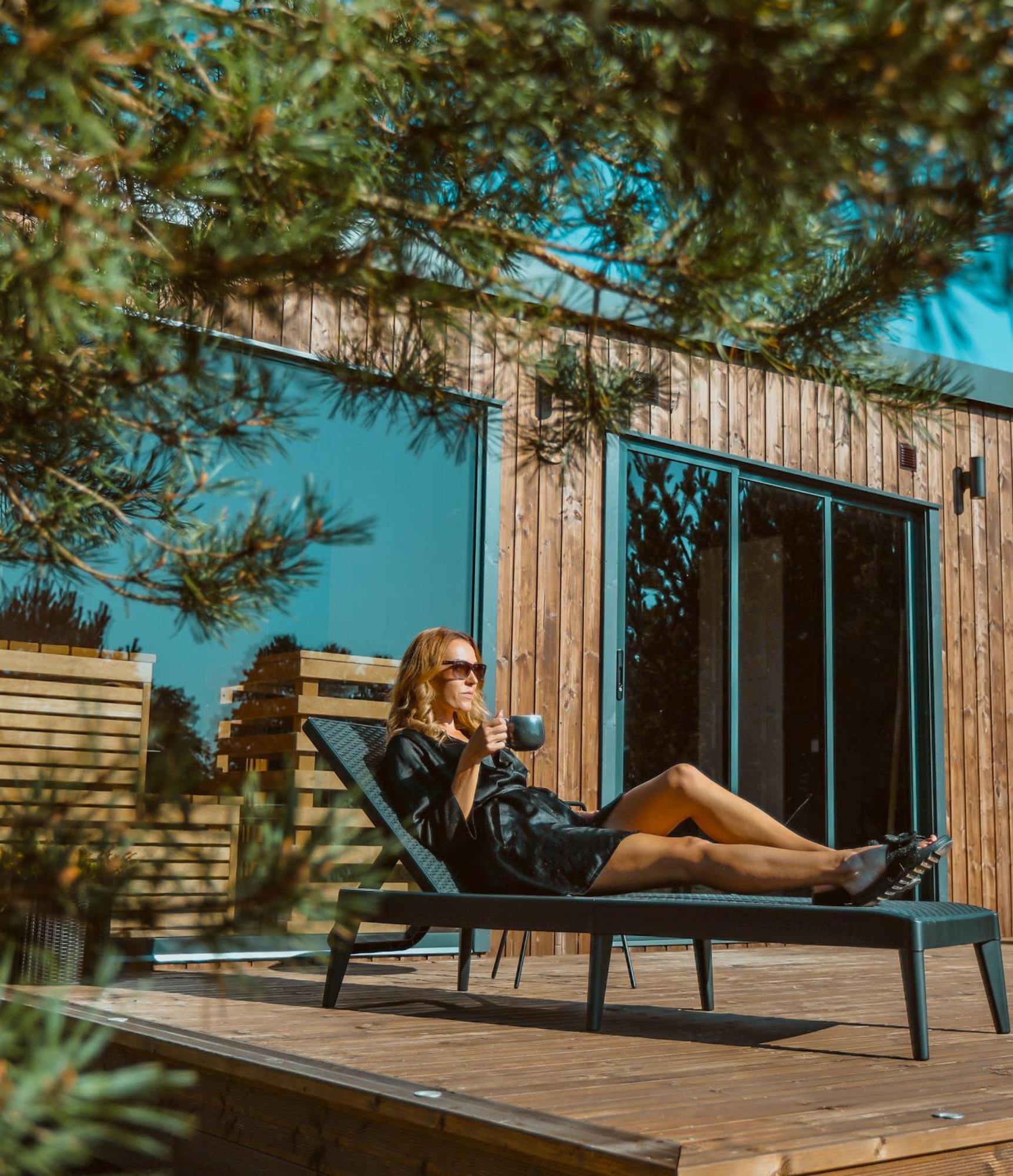Atputas Komplekss Pazust Priedes - Sunset House Bernati Ngoại thất bức ảnh