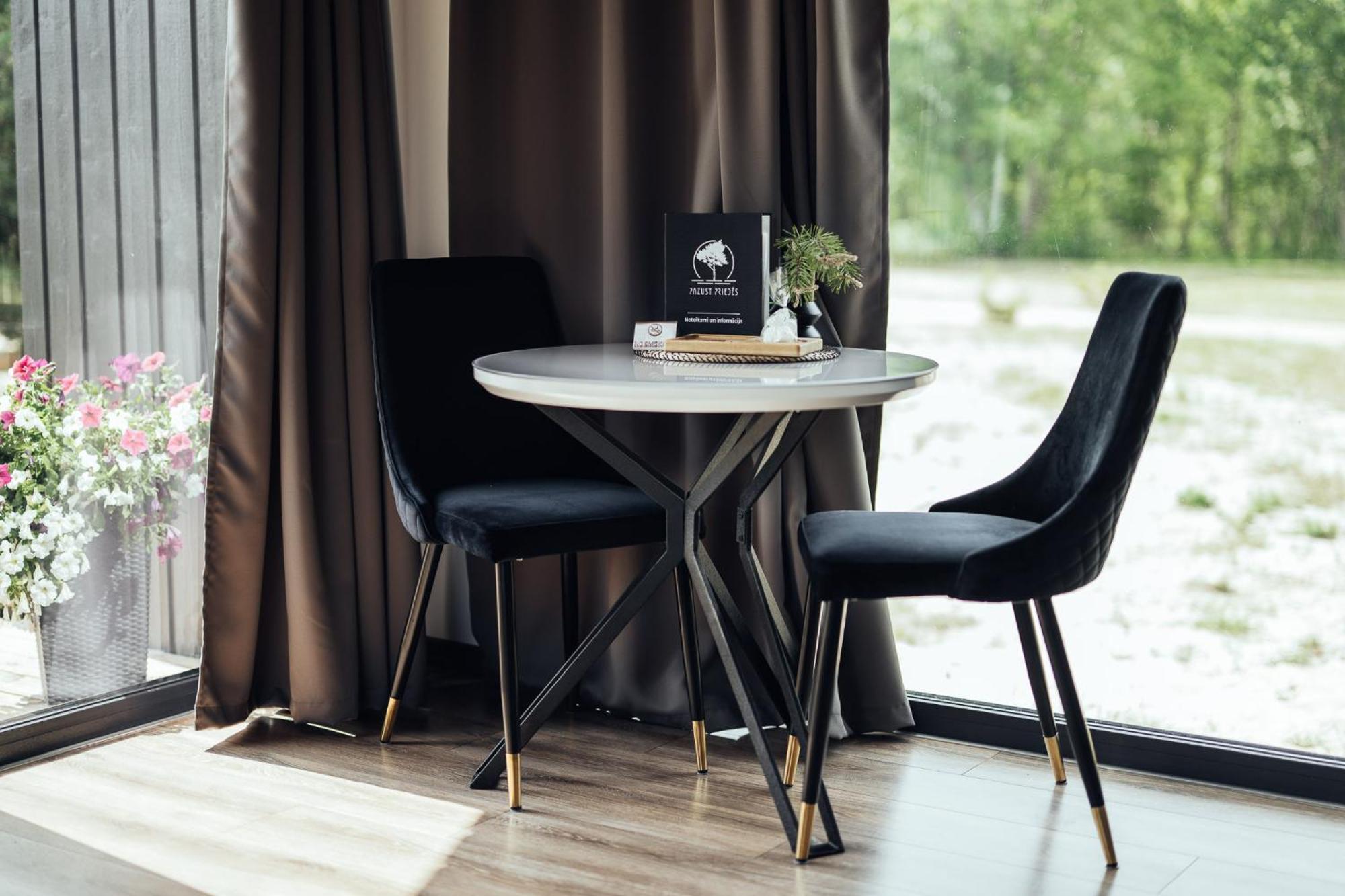 Atputas Komplekss Pazust Priedes - Sunset House Bernati Ngoại thất bức ảnh