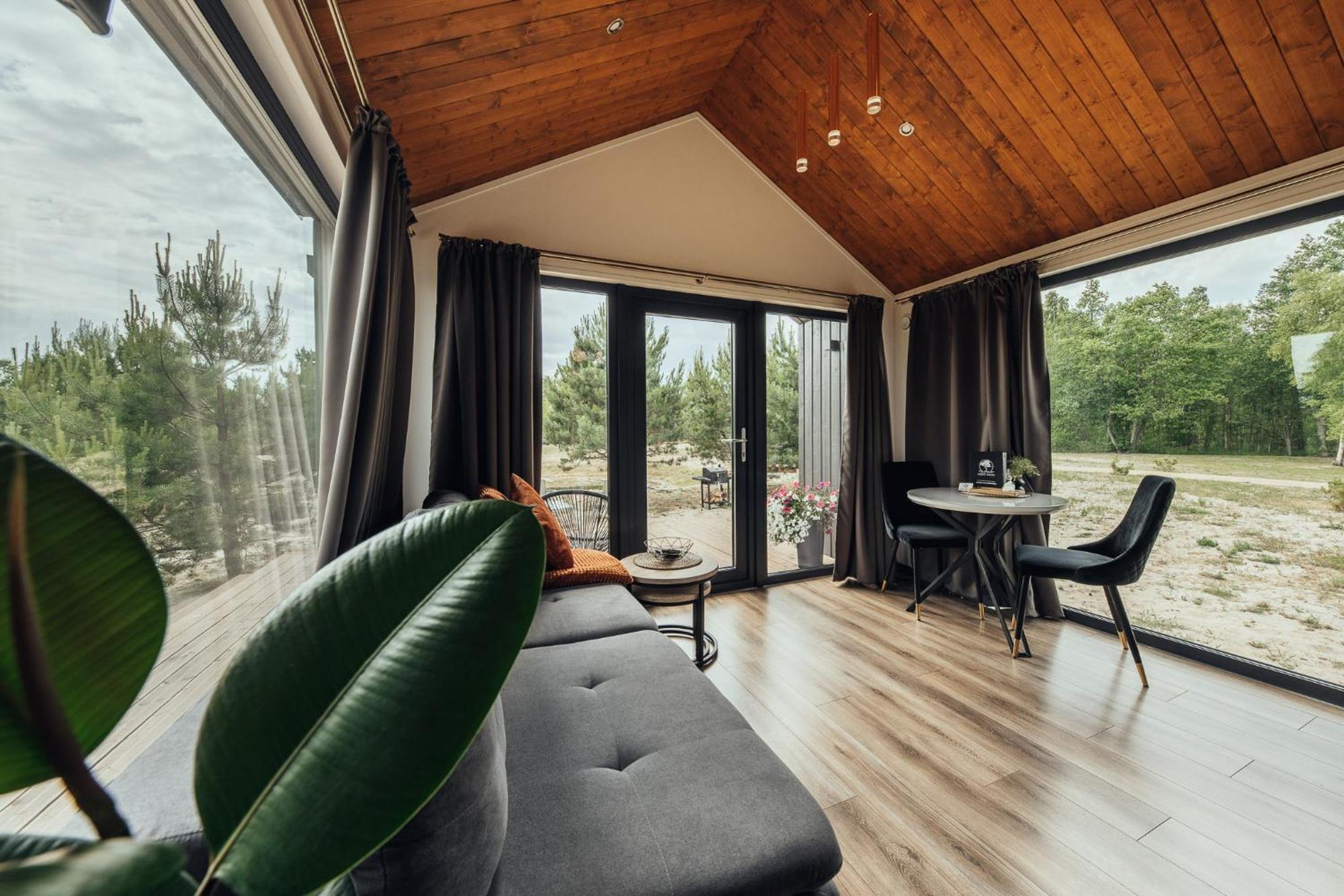 Atputas Komplekss Pazust Priedes - Sunset House Bernati Ngoại thất bức ảnh